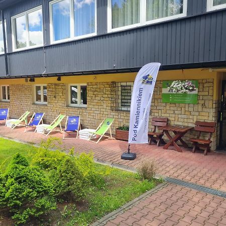 Pod Kamiennikiem Hotel Trzemesnia Buitenkant foto