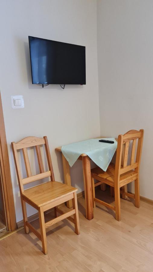 Pod Kamiennikiem Hotel Trzemesnia Buitenkant foto