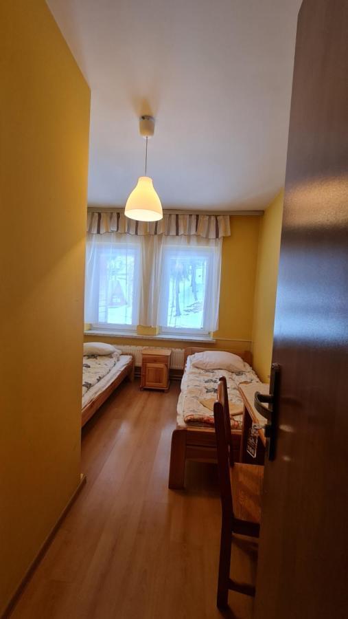 Pod Kamiennikiem Hotel Trzemesnia Buitenkant foto