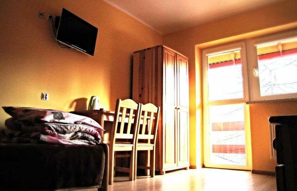 Pod Kamiennikiem Hotel Trzemesnia Buitenkant foto