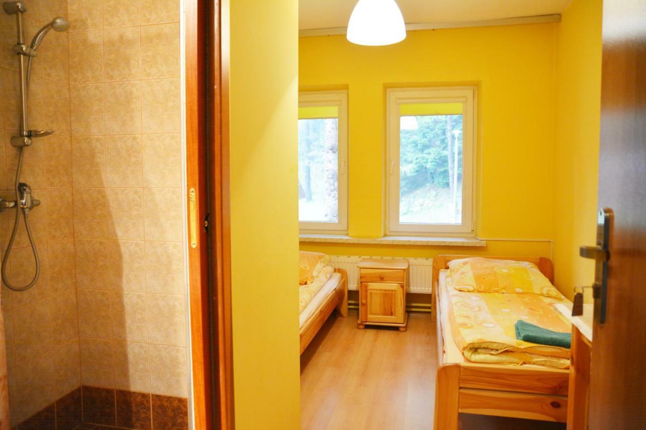 Pod Kamiennikiem Hotel Trzemesnia Buitenkant foto